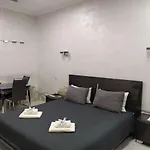 Rynok 25 Elite Center Апартаменты *