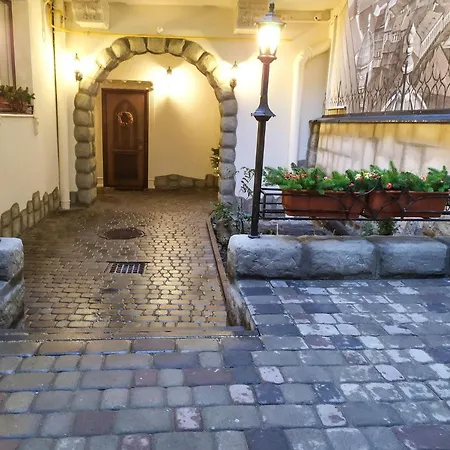 Апартаменты Rynok 25 Elite Center *