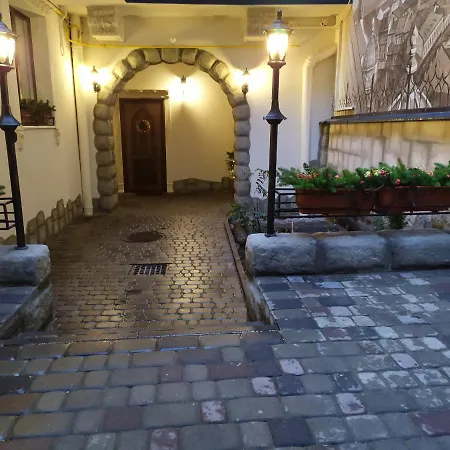 Апартаменти Rynok 25 Elite Center Львів